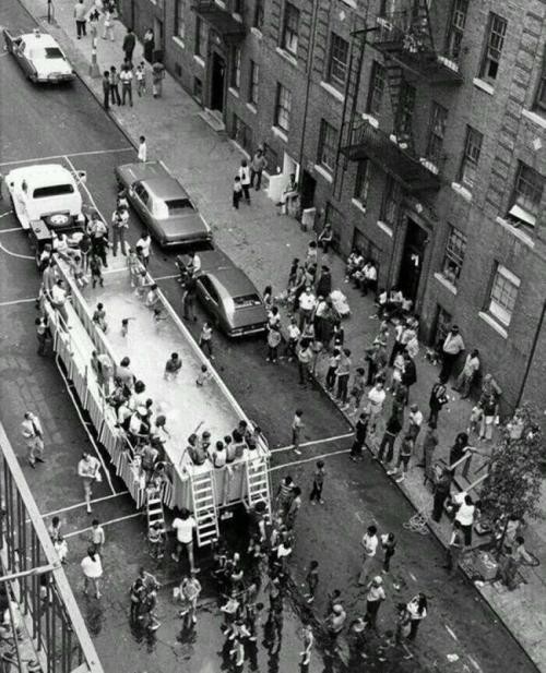 PiscinÄƒ maÈ™inÄƒ Ã®n New York City, 1960