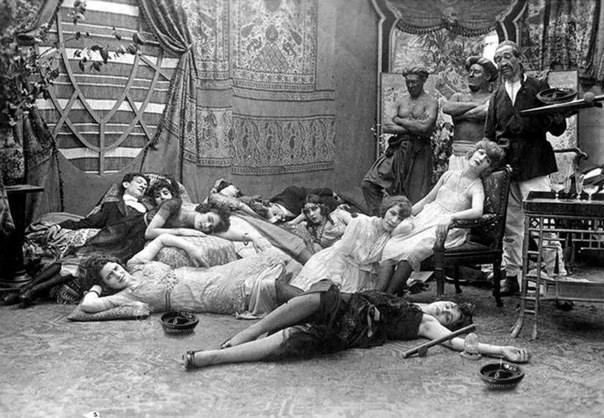 Petrecere de opium 1918