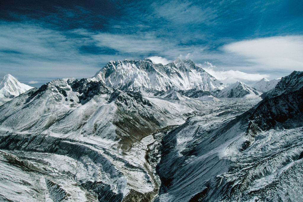 Mount Everest, Himalayas, Nepal.